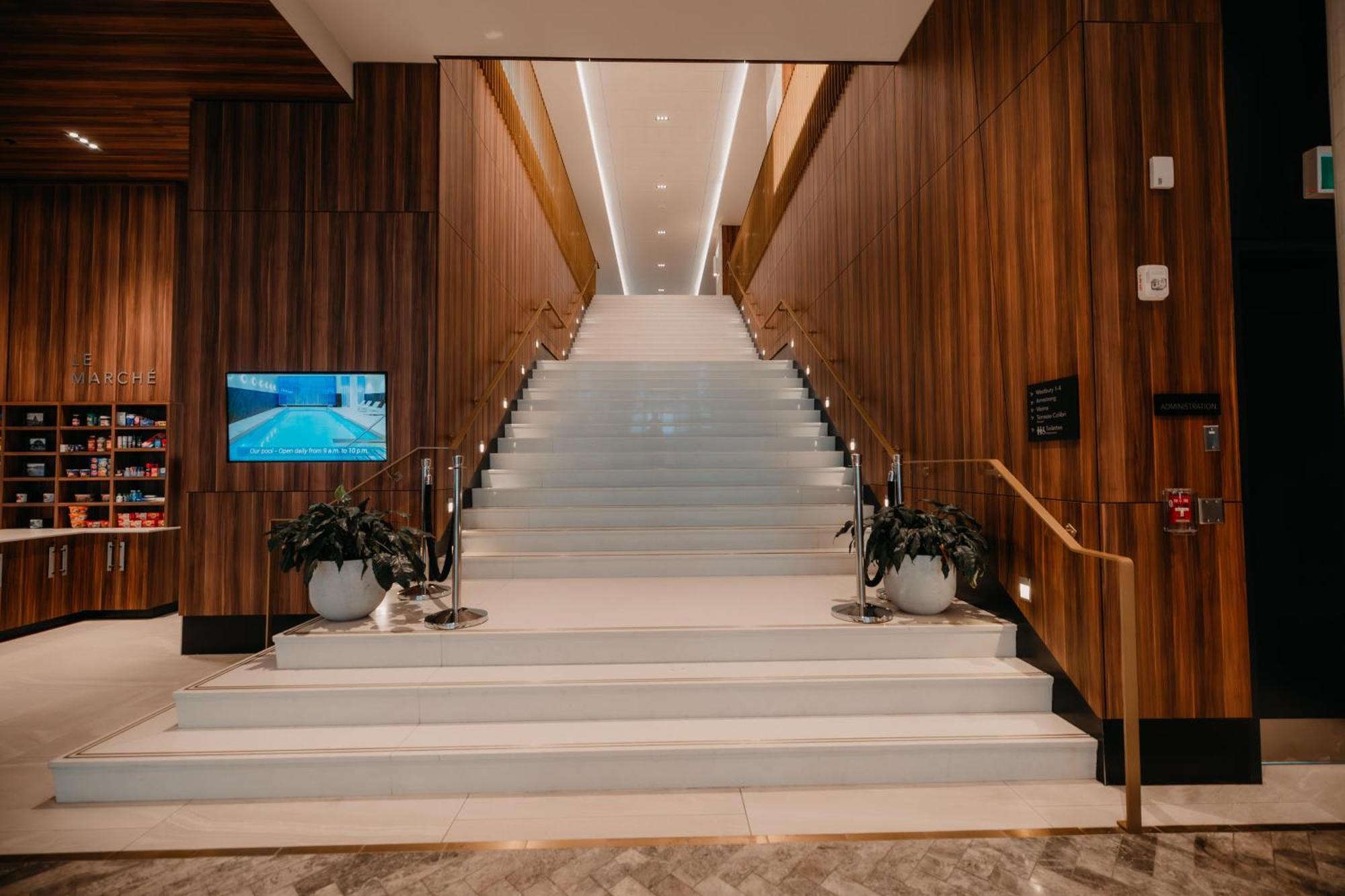 Homewood Suites By Hilton Montreal Midtown, Montreal